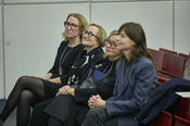 Dr. Heike Pantelmann (links), Prof. Dr. Verena Blechinger-Talkott (mittig-links), Prof. Dr. Anita Traninger (mittig-rechts), Prof. Dr. Hedwig Richter (rechts)
